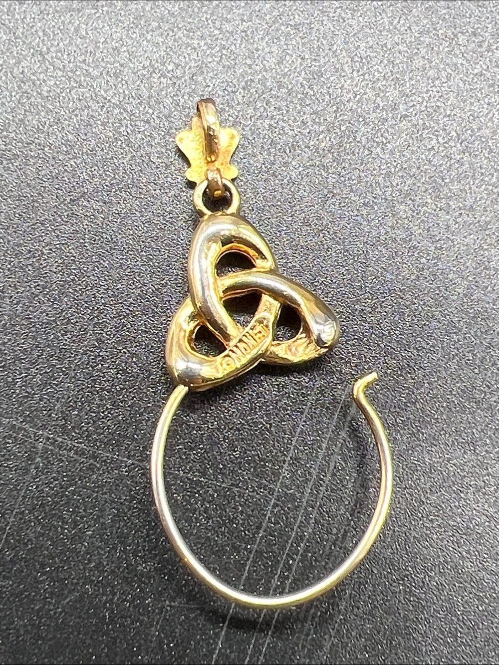 Monet Gold Tone Trinity Knot Charm Holder Pendant 1.5” Hinged Enhancer Vintage - Picture 7 of 9